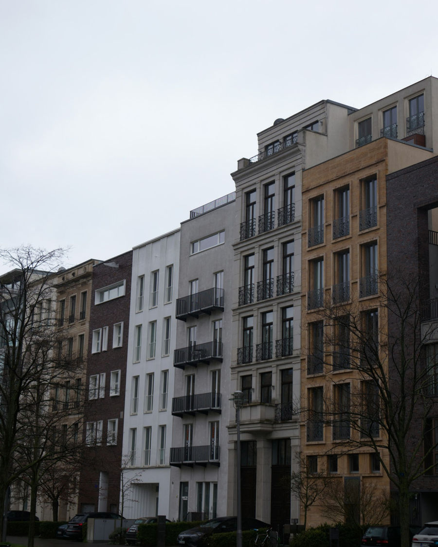 Wohnanlage mit mehreren Mehrfamilienhäusern